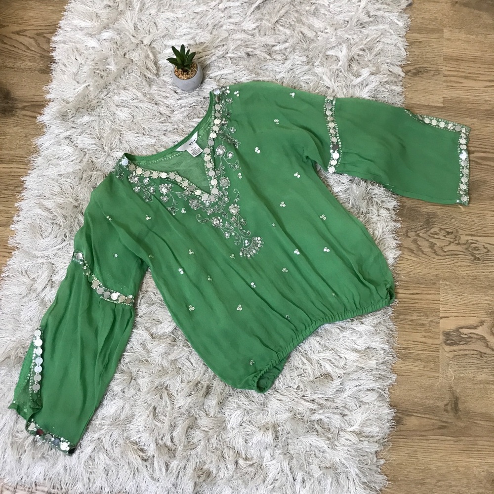 Belly Dancer Top 100% Silk Green Silver Sequins S